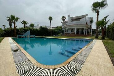 Vakantie-appartementen Cabo Nigro