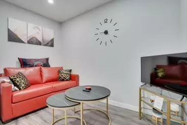 Turistihuoneistot Modern & Private 1 Bedroom Apartment