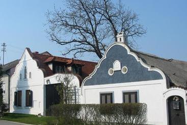 ベッドアンドブレックファースト Pension Lang