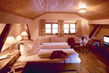 ホテル Adler Damüls Gasthof