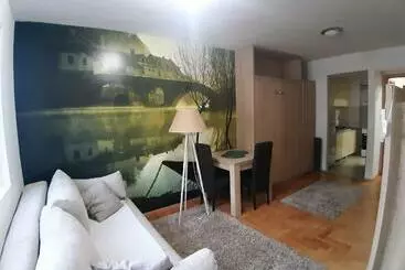 Vakantie-appartementen Budva365