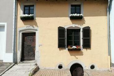 游客公寓 Ferienwohnung, Charmantes Bauernhaus, Ferienhaus