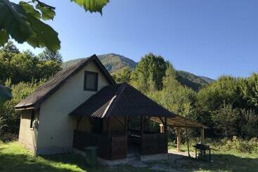 Appartamenti turistici Roua   Apuseni Mountains