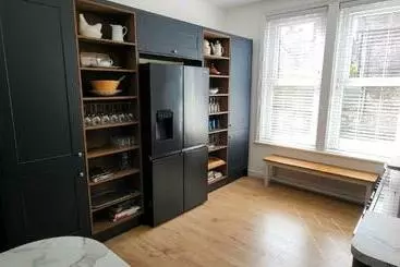 ツーリストアパートメント Purbeck Lodge