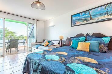 ツーリストアパートメント Studio Karuker As   Aouara 1326