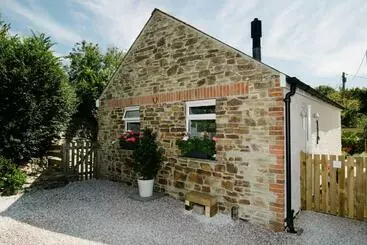 ツーリストアパートメント Boutique Retreat Surrounded By National Trust Land
