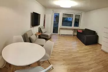 ツーリストアパートメント City Apartment