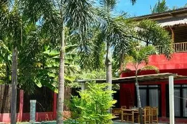 آپارتمان‌های توریست‌ها The Jade Garden   Your Home In Gili Air New House!
