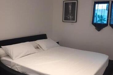 דירות לתיירים Villa Piscine