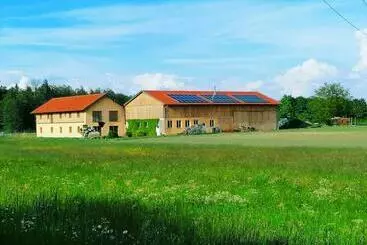 Turistihuoneistot Niedergerner Alpaka Ranch