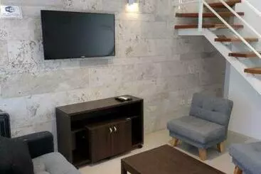 ツーリストアパートメント Pinamar   Duplex Excepcional Con Pileta