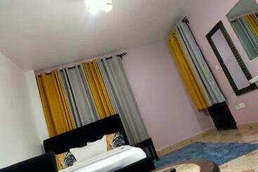 관광객 아파트 Joy Fully Furnished Apartment