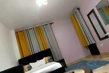 Turistihuoneistot Joy Fully Furnished Apartment