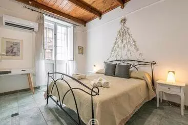 ツーリストアパートメント La Dama Dei Fiori Apartment