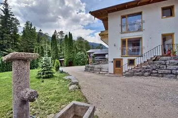 Pisos turísticos Ferienwohnung Berghäusl