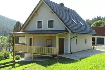 Ferienwohnungen Ferienhaus Priller
