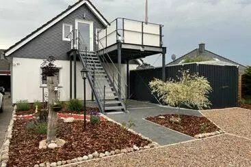 Turistihuoneistot Moderne Ferienwohnung In Spaden / Wasserski / Badesee