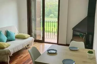 Apartamentos turísticos Narieda Apartment