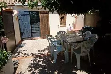 آپارتمان‌های توریست‌ها Résidence Les Amandines