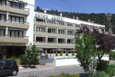 בית מלון כפרי Grand Hôtel De La Reine Amélie