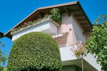 Appartamenti turistici Ai Cappuccini, Trento A 360 Gradi