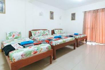 Golden Success Hotel I By Reddoorz