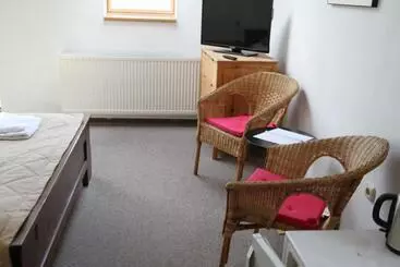 Herberge Penzión Malý Dvor
