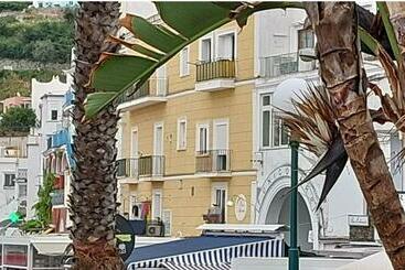 Turistihuoneistot Capri Aquarium Friends