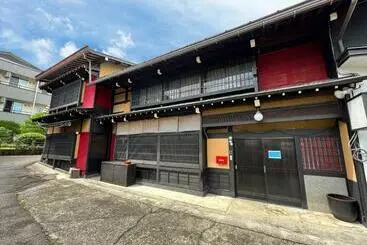 Ryokan Hostel Murasaki