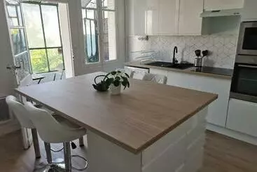 آپارتمان‌های توریست‌ها Belle Maison 12p 6 Couchages Tours Centre Avec Jardin