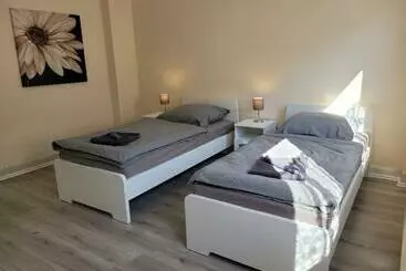 Tourist flats Große Monteurwohnung Bei Nina
