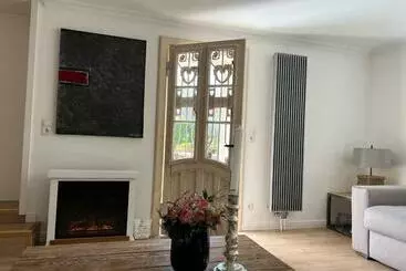 ツーリストアパートメント Hampton 1