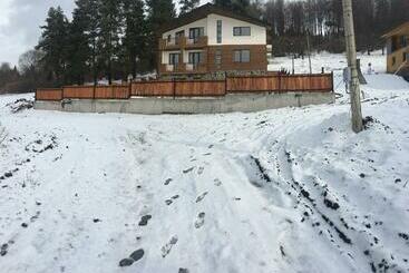 پانسیون House Near Forest