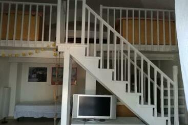 דירות לתיירים Casa Rox