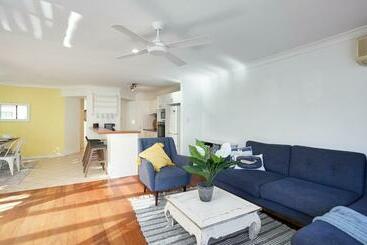 شقق خاصة سياحية Large, Light, Dog Friendly Home 600m To Burleigh Beach