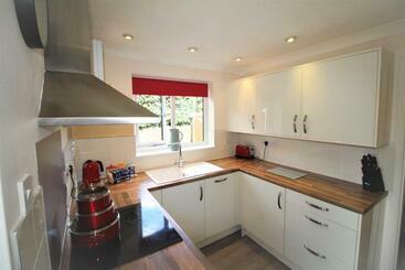 游客公寓 3 Bed House   Garden & Parking   Quiet Cul De Sac