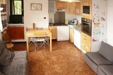 Turistihuoneistot Calme Appartement 2 Pièces, 6 Personnes, Terrasse, Les Orres   Fr 1 322 485