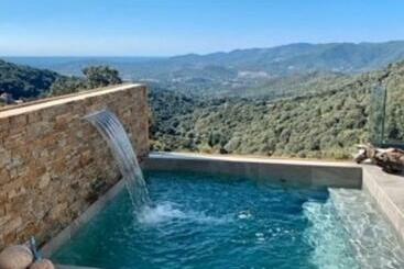 Turistlägenheter Maison Sollacaro, 5 Pièces, 8 Personnes Fr 1 665 9