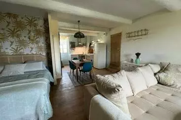 Appartamenti turistici L’epicure „grenache“ Im Herzen Des Weines