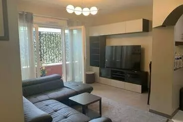 ツーリストアパートメント Luxurious Flat In Bondy