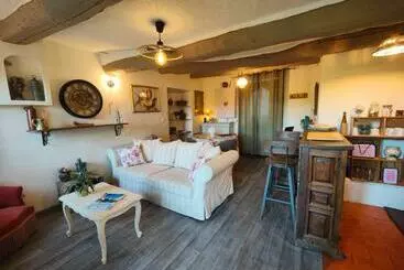 Apartaments turístics Maison Ancienne Romantique Avec Terrasse Panoramique
