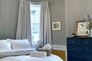 דירות לתיירים Exclusive Georgian Apartment In Centre Of Bath