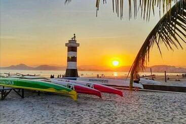 Vakantie-appartementen Pérola De Santos House