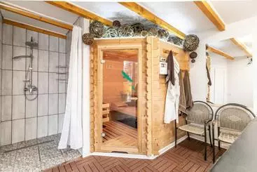 Отель Kaktusz Villa Heviz