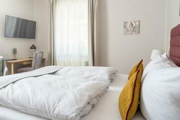 Up Hus Hotel Neuruppin