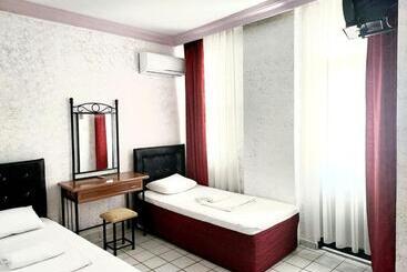 فندق Kleopatra Sahara