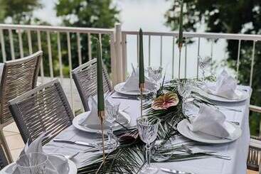 Strandhotel Vier Jahreszeiten Buckow