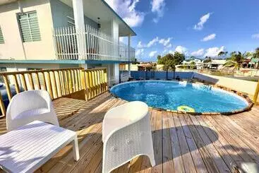 Huoneistohotelli Jobos Luxury Condos