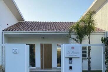 צימר La Maison Boutique Rooms