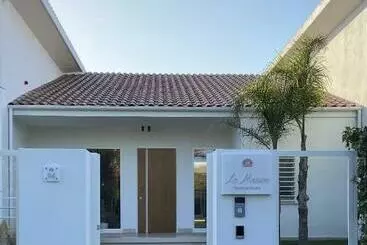 Bed and Breakfast La Maison   Boutique Rooms